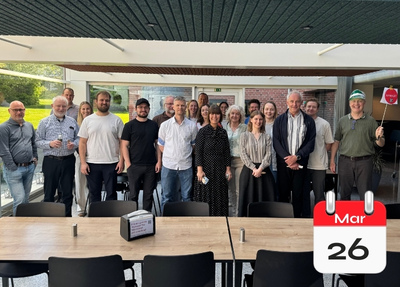 Folk der griner fra sidste arrangement i telefonHuset